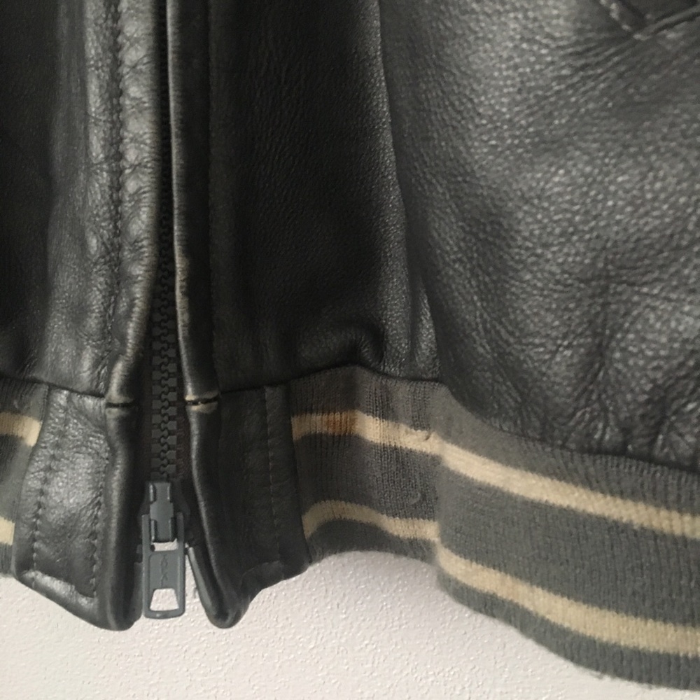 SOLD | Schott | Vintage Men's Bomber Jacket - Picture 6 of 8